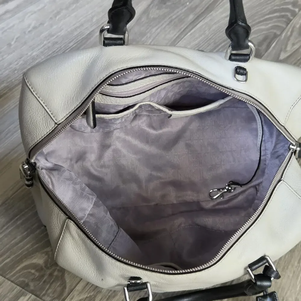 Michael Kors White Leather Satchel Handbag Black Handles No Shoulder Strap